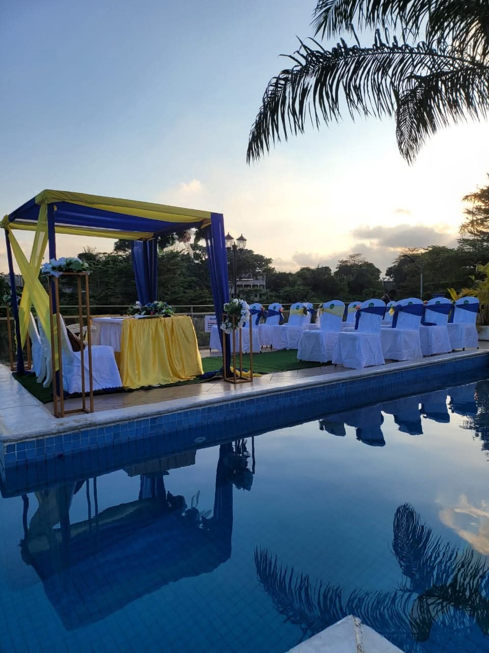 Piscine Hôtel Mont Bleu